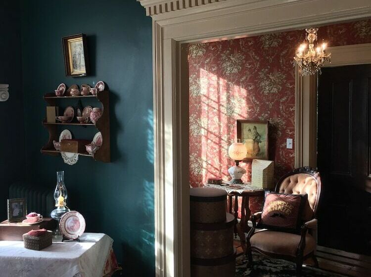 住宿加早餐 Annie Wiggins Guest House