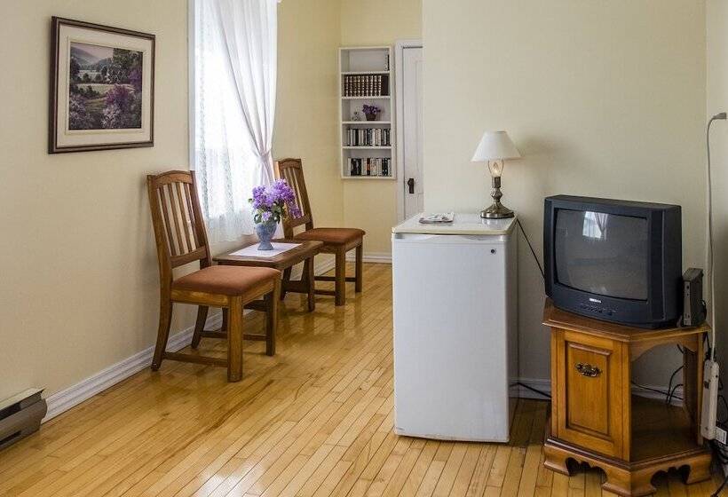 민박 Gite Des Lilas