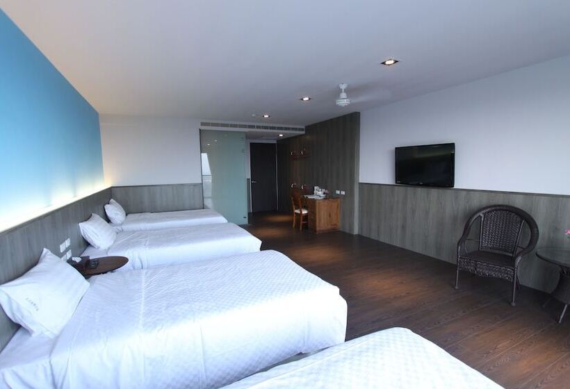 تختخواب و صبحانه Joy Garden