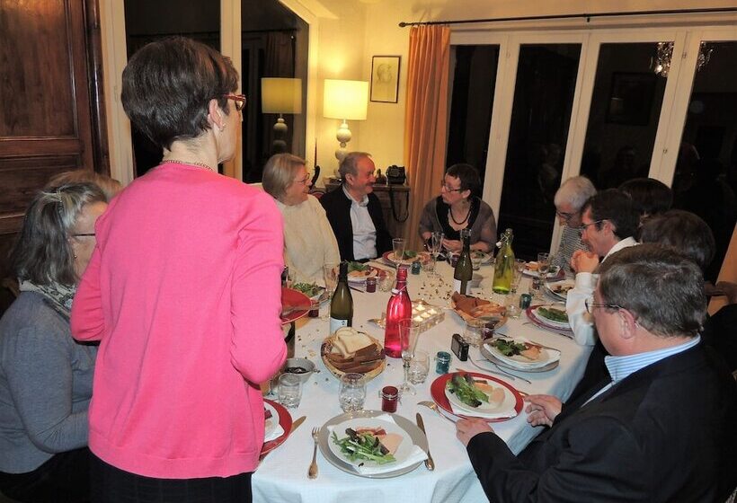 צימר Chenesverts Bucaille