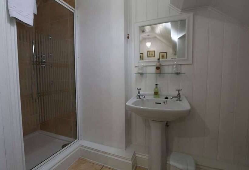 ベッドアンドブレックファースト Ternhill Farm House