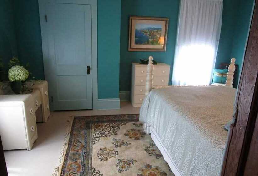 مبيت وإفطار The Old Victorian Inn