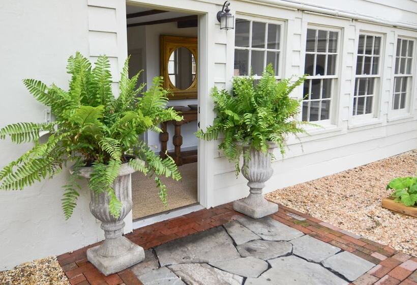 住宿加早餐  The Rooms Up There