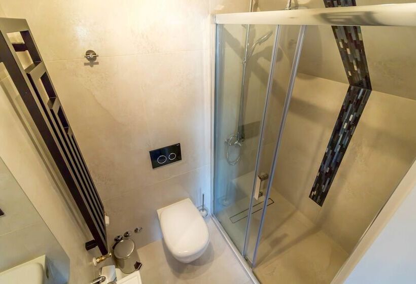 Bed & Breakfast Comfort House Olten Lostorf