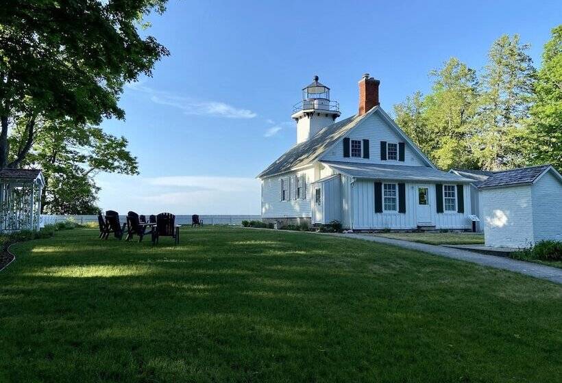 Betsie Riverside Resort