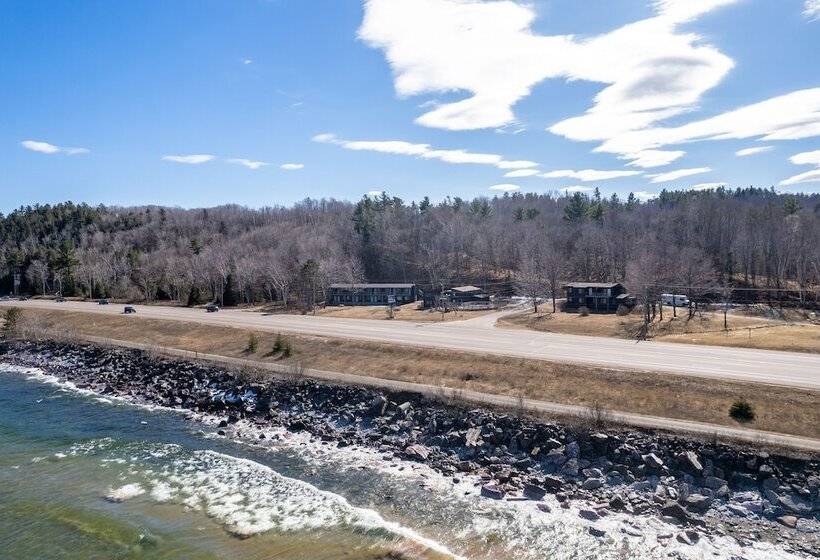 모텔 The Birchy, Adventure Lodging By Base Hospitality Group