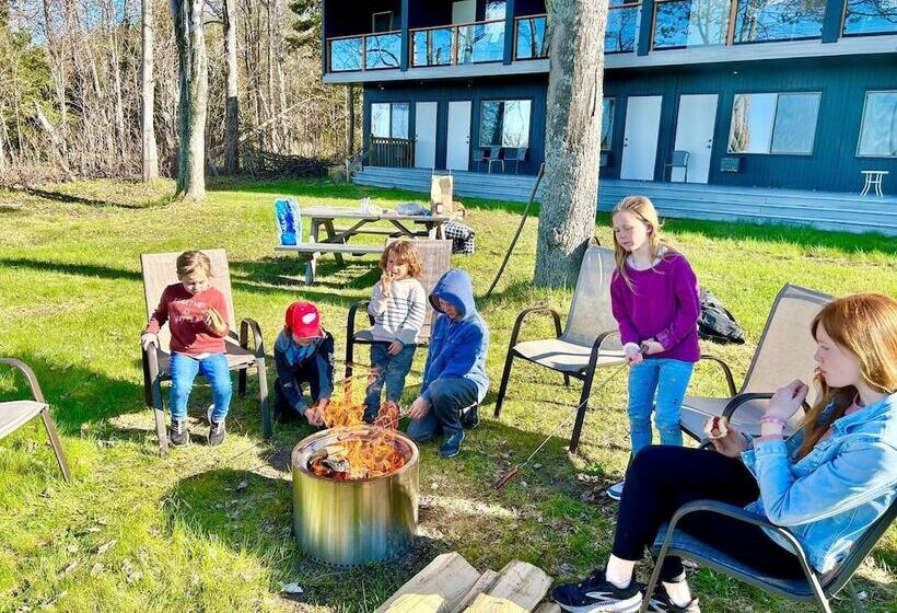 모텔 The Birchy, Adventure Lodging By Base Hospitality Group