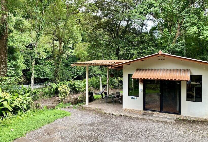 Cabanas Rio Encantado