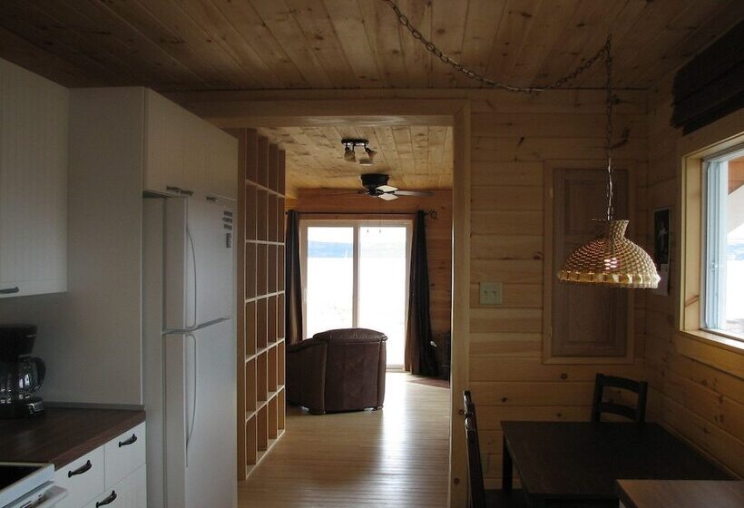 Cape Split View Cottages