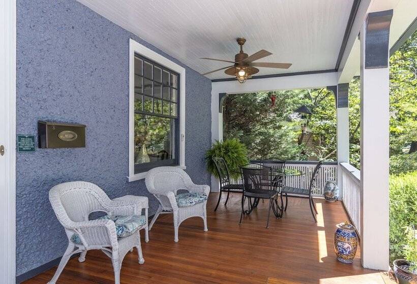 Carolina Bed & Breakfast