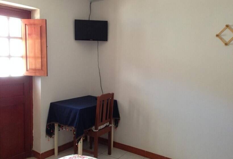 Chacha International Hostel