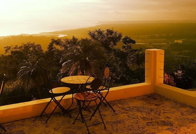 Eden Retreat Center & Hotel Boutique