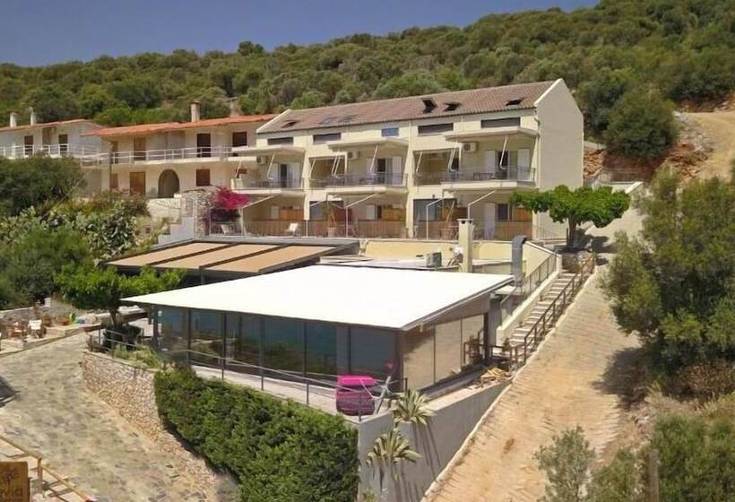 Evia Silence Boutique