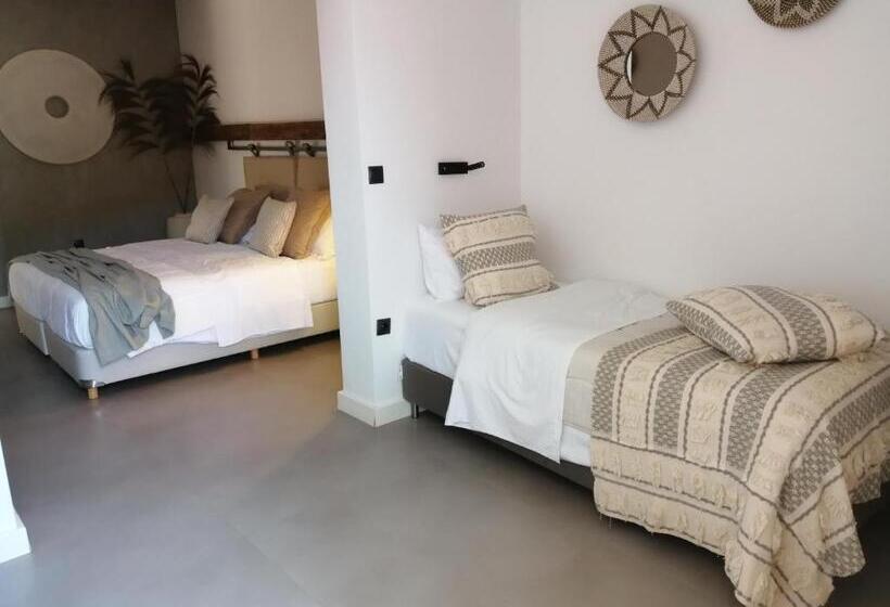 Evia Silence Boutique