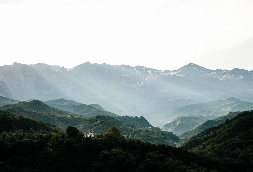 Gefiri Plakas Hotel By Konnect, Tzoumerka