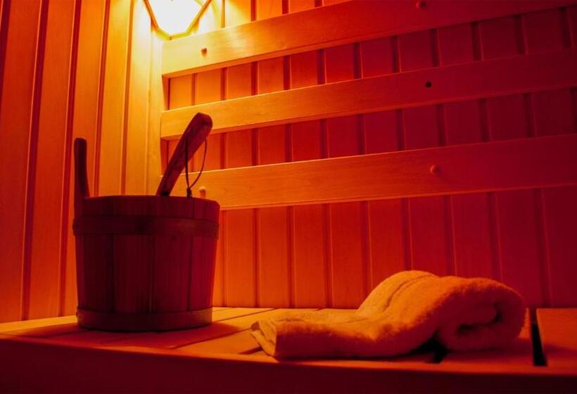 Gefiri Plakas Hotel By Konnect, Tzoumerka