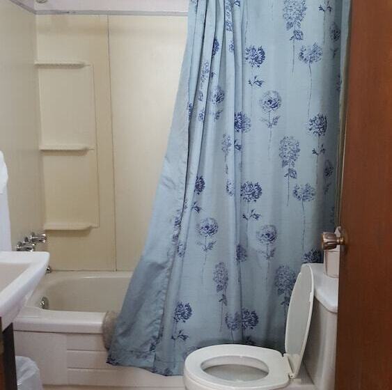 Glenwood Motel And Cottages