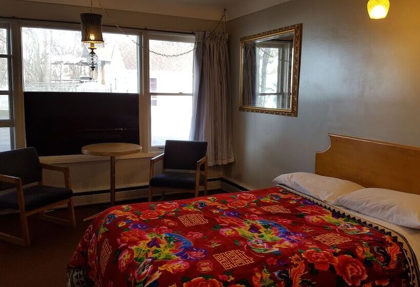 Glenwood Motel And Cottages