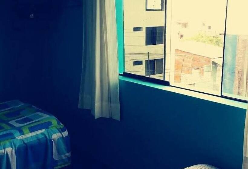 Hostal California Mollendo Hostel