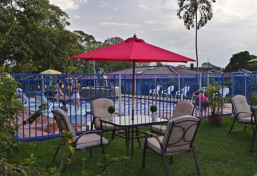 Hostal Campestre El Tesorito