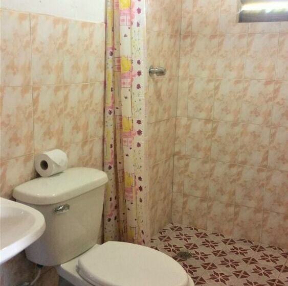 فندق فئة نجمة واحدة El Jaguar