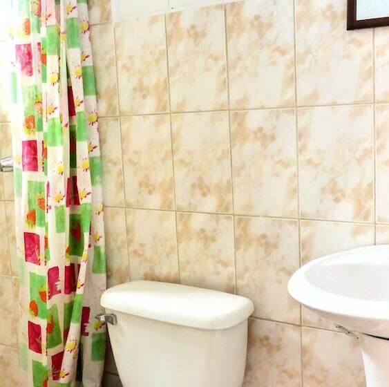 فندق فئة نجمة واحدة El Jaguar