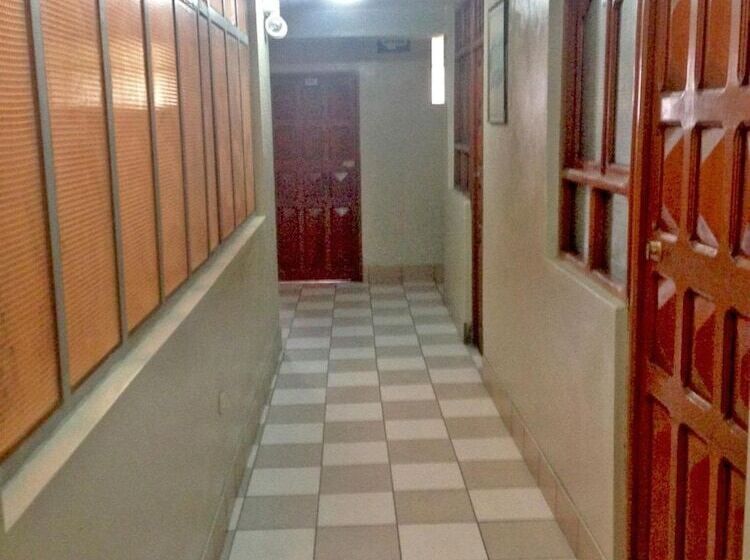 مسافرخانه Tambo Wasi