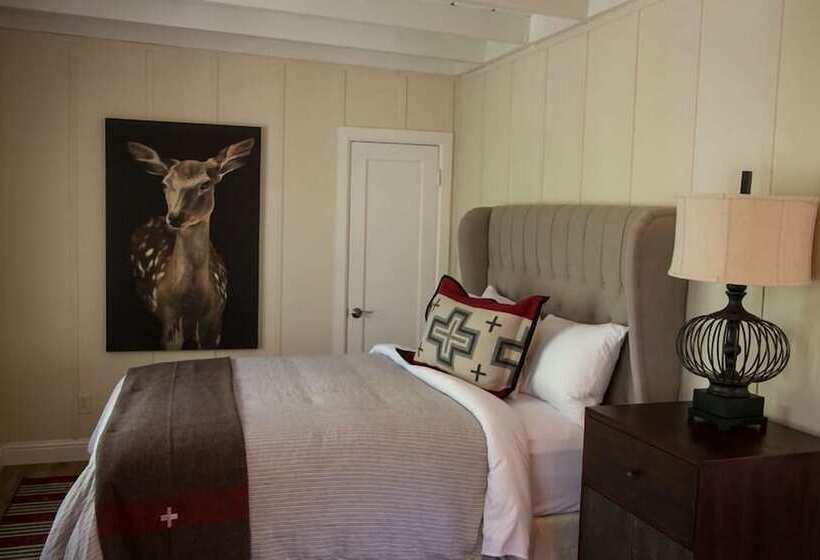 فندق فئة نجمة واحدة The Madrones