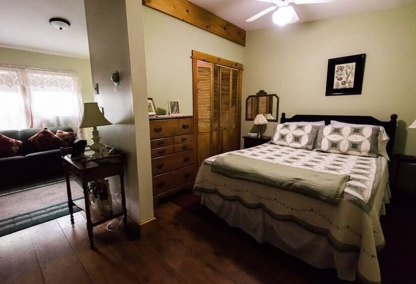 簡易ホテル Top Of The World Resort