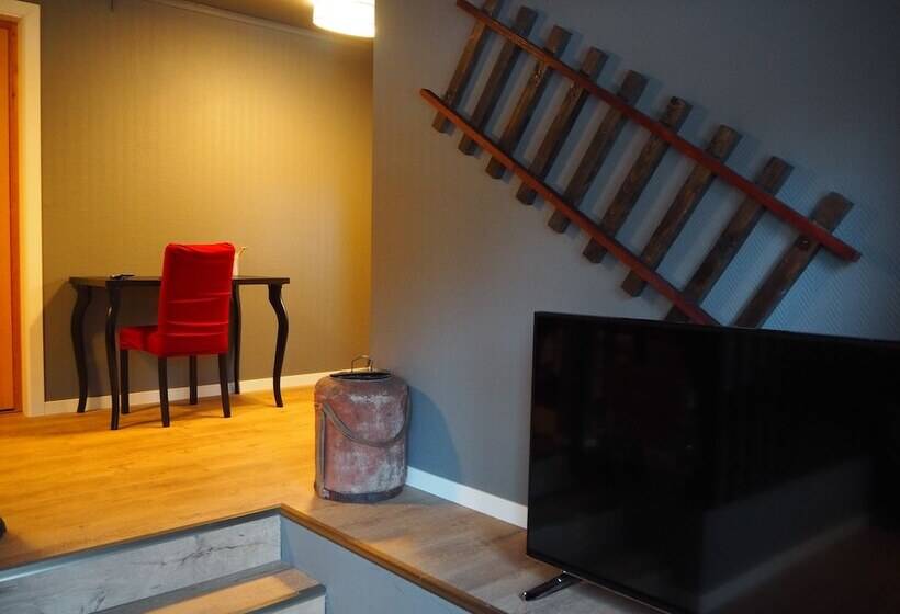 簡易ホテル Veggli Vertshus