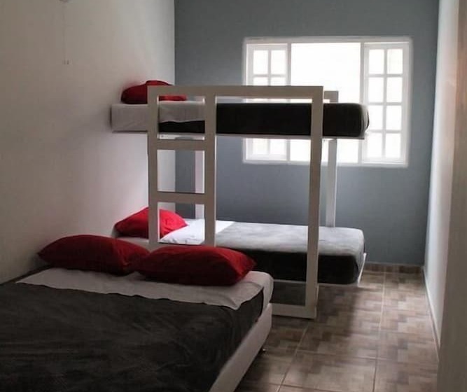 Hostel Macondo Guest House Medellin