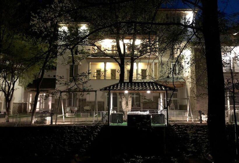 هتل Abastumani Residence