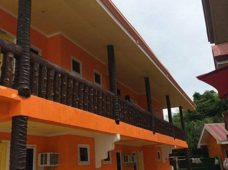 酒店 Aizawa Beach Resort