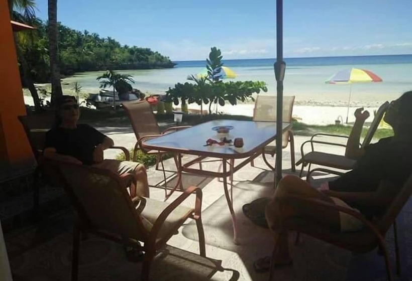 酒店 Aizawa Beach Resort