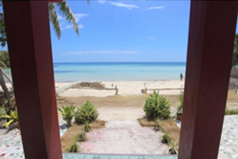 酒店 Aizawa Beach Resort