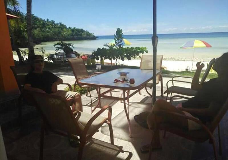 酒店 Aizawa Beach Resort