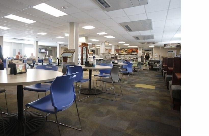 فندق Arctic Oilfield