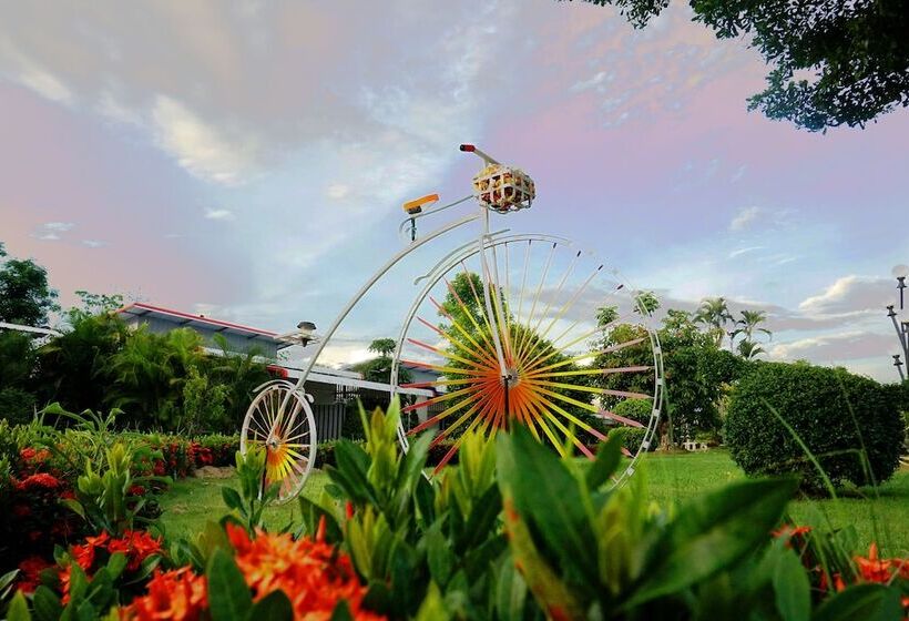 호텔 Ban Suan Suree Resort