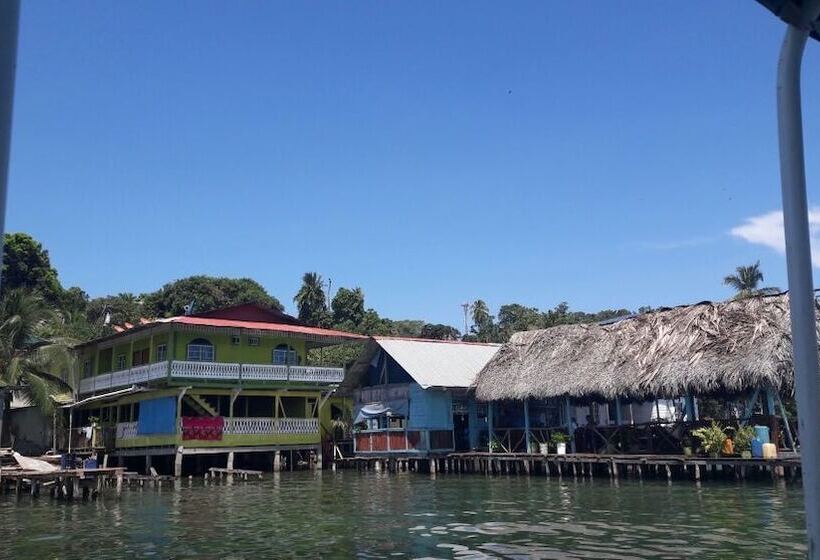 ホテル Bastimentos Caribean