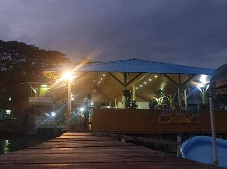 ホテル Bastimentos Caribean