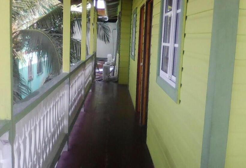 ホテル Bastimentos Caribean