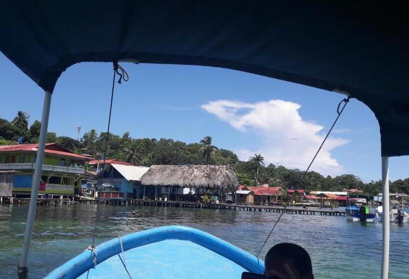 ホテル Bastimentos Caribean