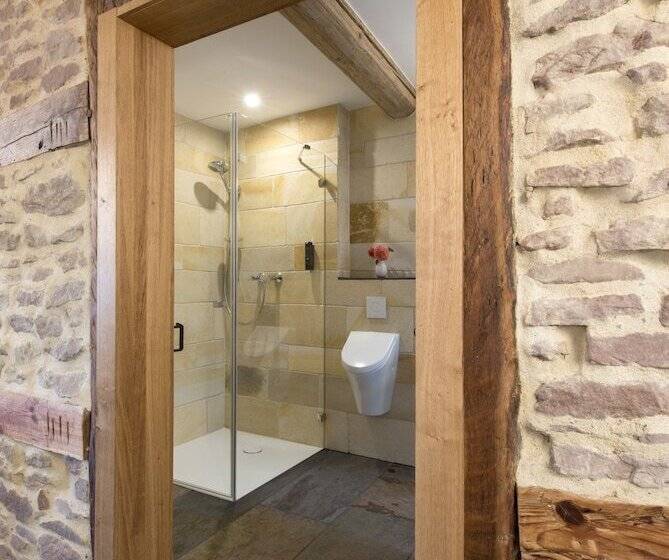 فندق Burggarten Appartements Neuleiningen