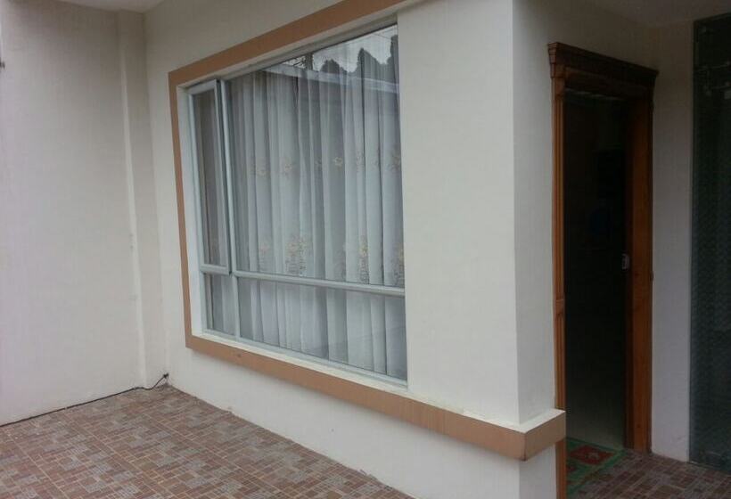 هتل Casas Del Rio