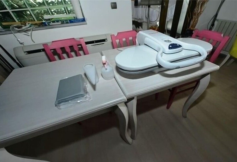 בית מלון כפרי Dardanos Pension