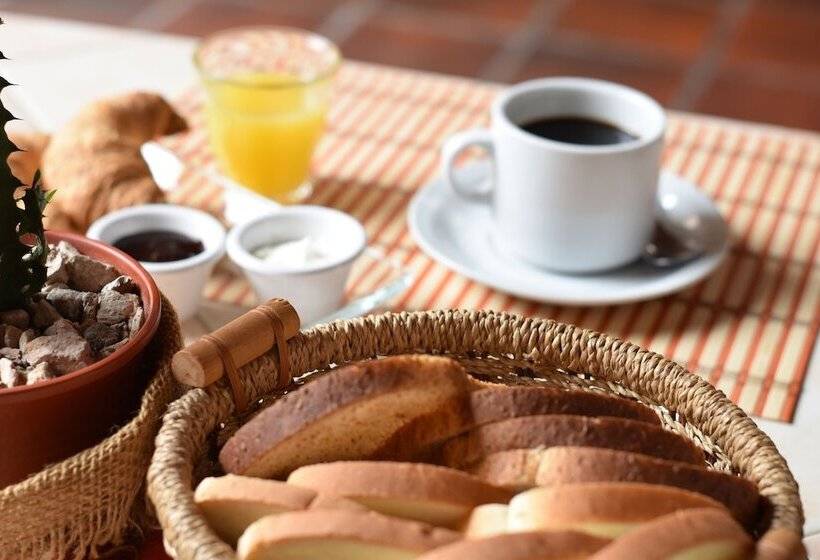 Отель El Arribo