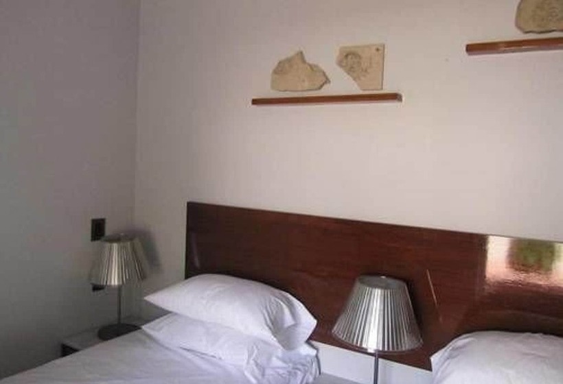 Отель Eze Inn Boutique