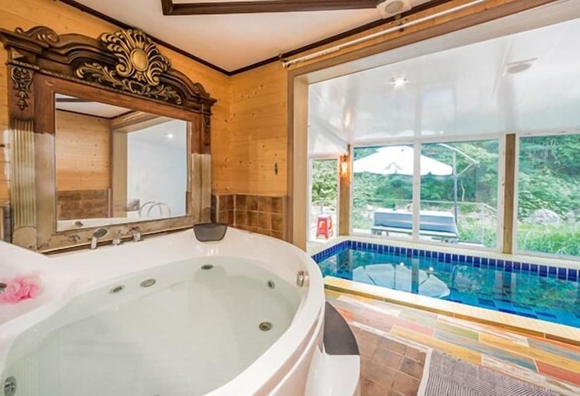 호텔 Gapyeong Pool Villa Palace