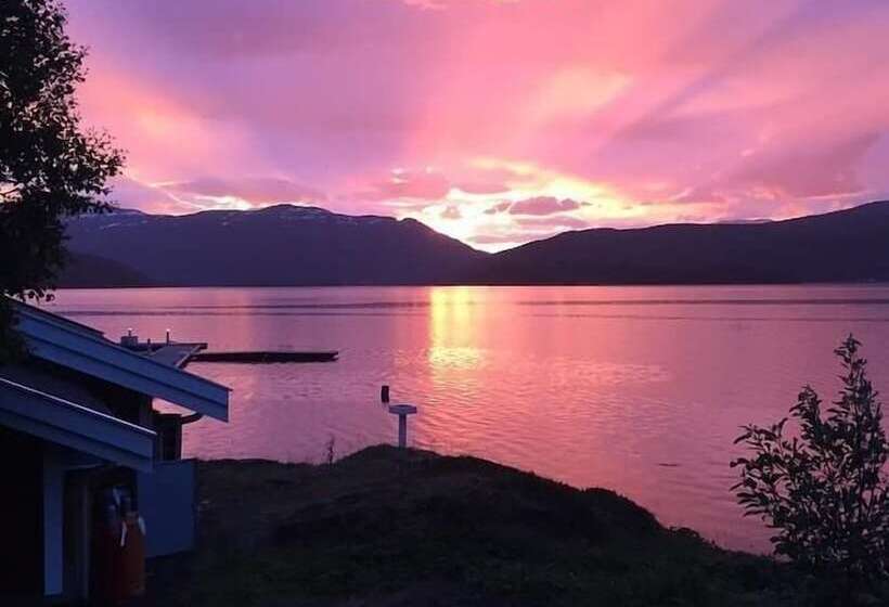 Отель Garsnes Brygge