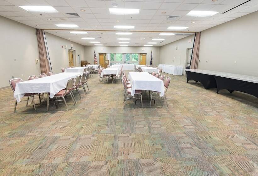 בית מלון כפרי Greenbo Lake State Resort Park